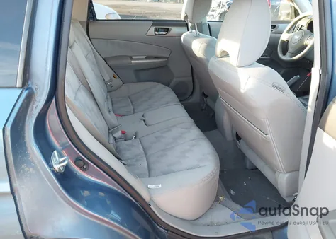 2009 Subaru Forester 2.5X из США, поврежденный, VIN JF2SH63609H717924